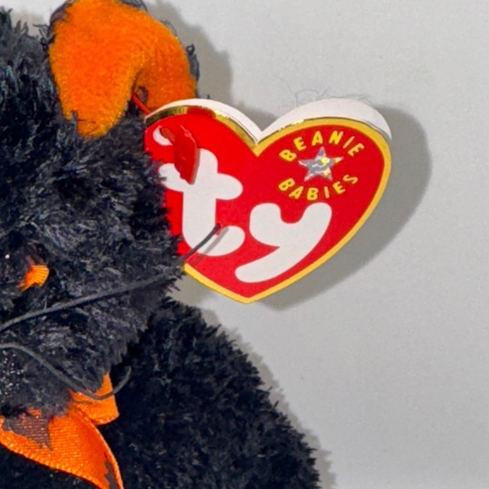 Vintage Ty Beanie Babies Black and Orange "frauds Cat" Plush Toy - Picture 3 of 5